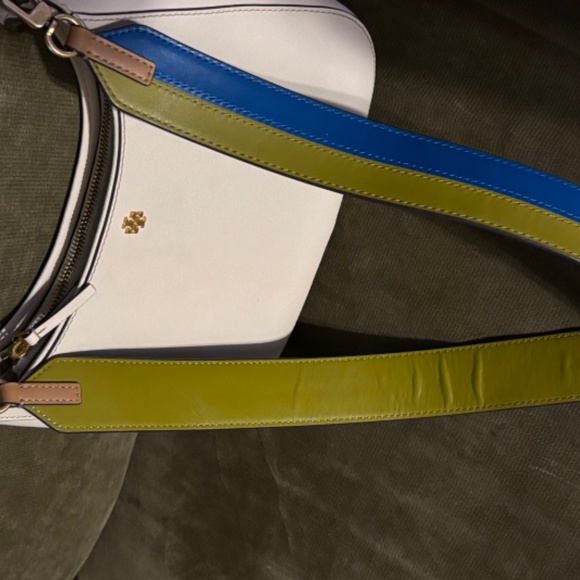Tory Burch White Bag with Vibrant Strap - Picture 6 of 16